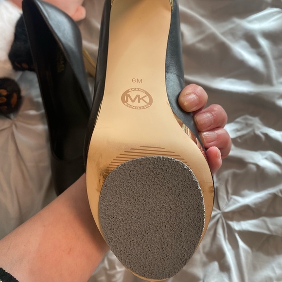 Michael kors, Chantal platform pump size 6 - Picture 8 of 11
